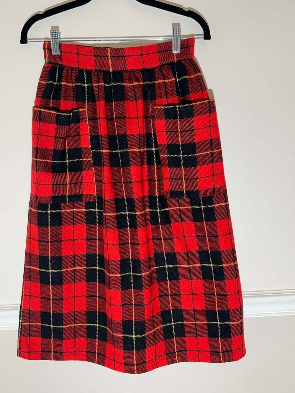 Vintage You Babes Red Black Plaid Wool Blend Midi Skirt Size 7